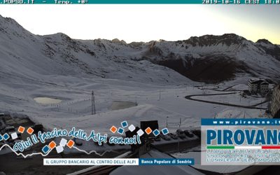 Neve al Passo dello Stelvio e Livigno: fotografie