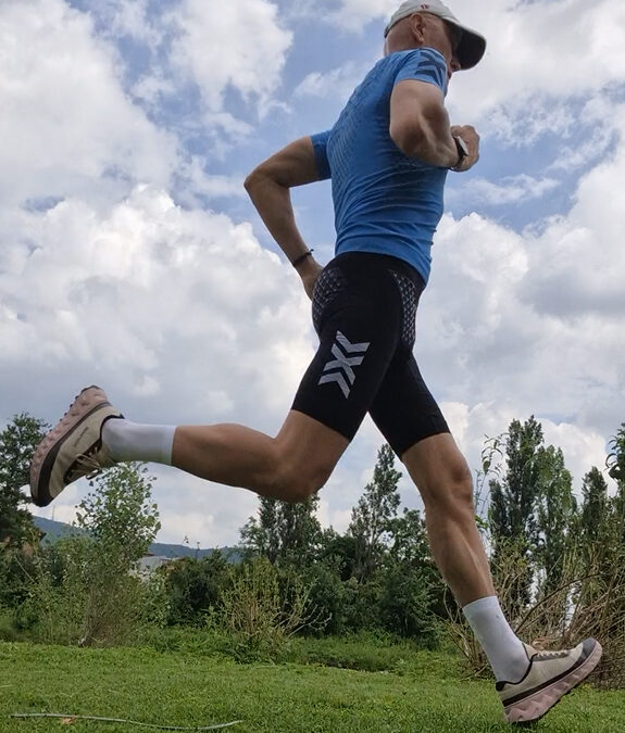 Test NNormal Tomir 2.0, le scarpe di Kilian Jornet