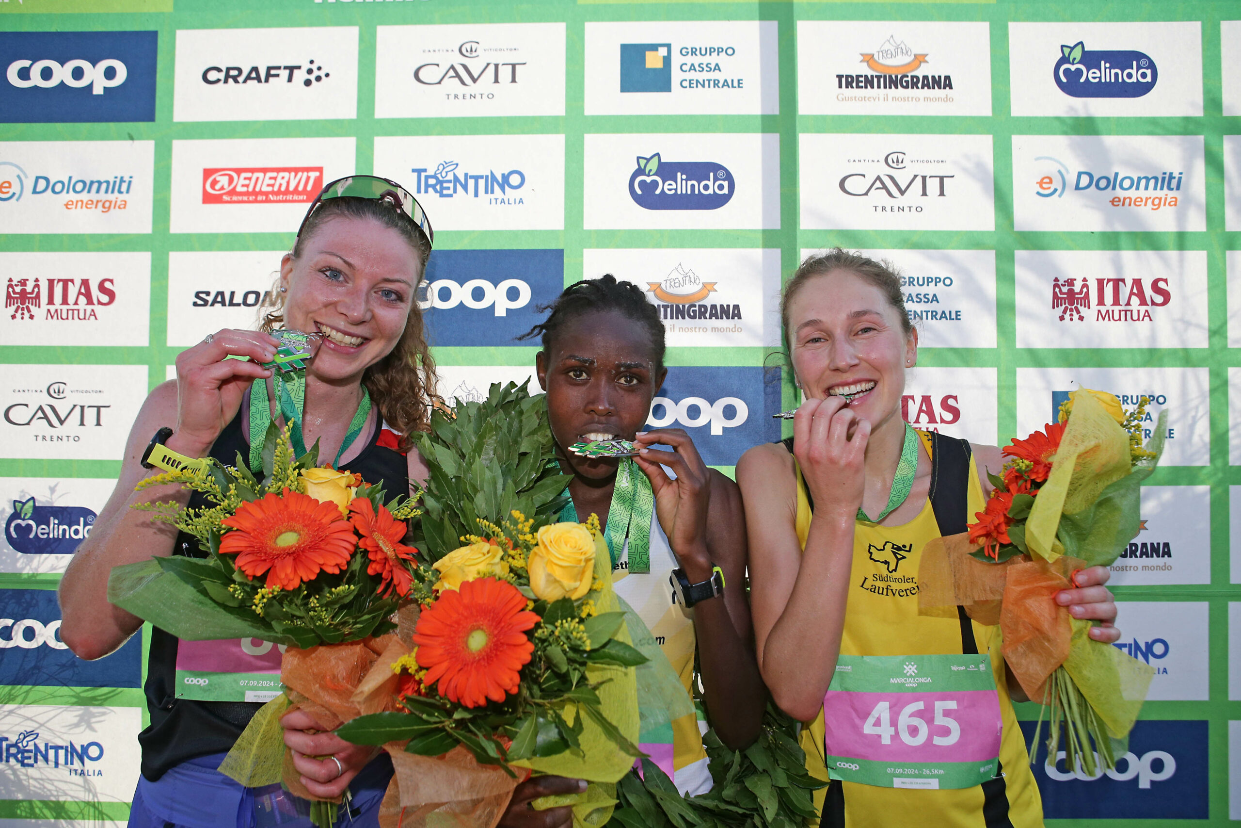 Podio femminile 26KM Marcialonga Running 2024 - foto Newspower.it Trento