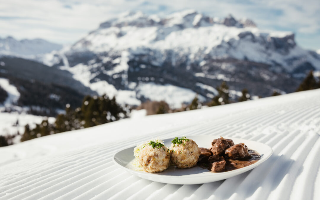 In Alta Badia, sci alpino ed enogastronomia sulle nevi delle Dolomiti